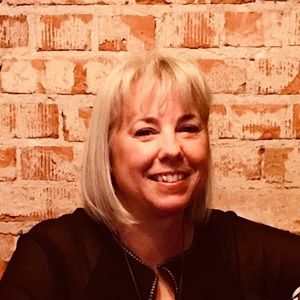 Meet your Posher, Christine